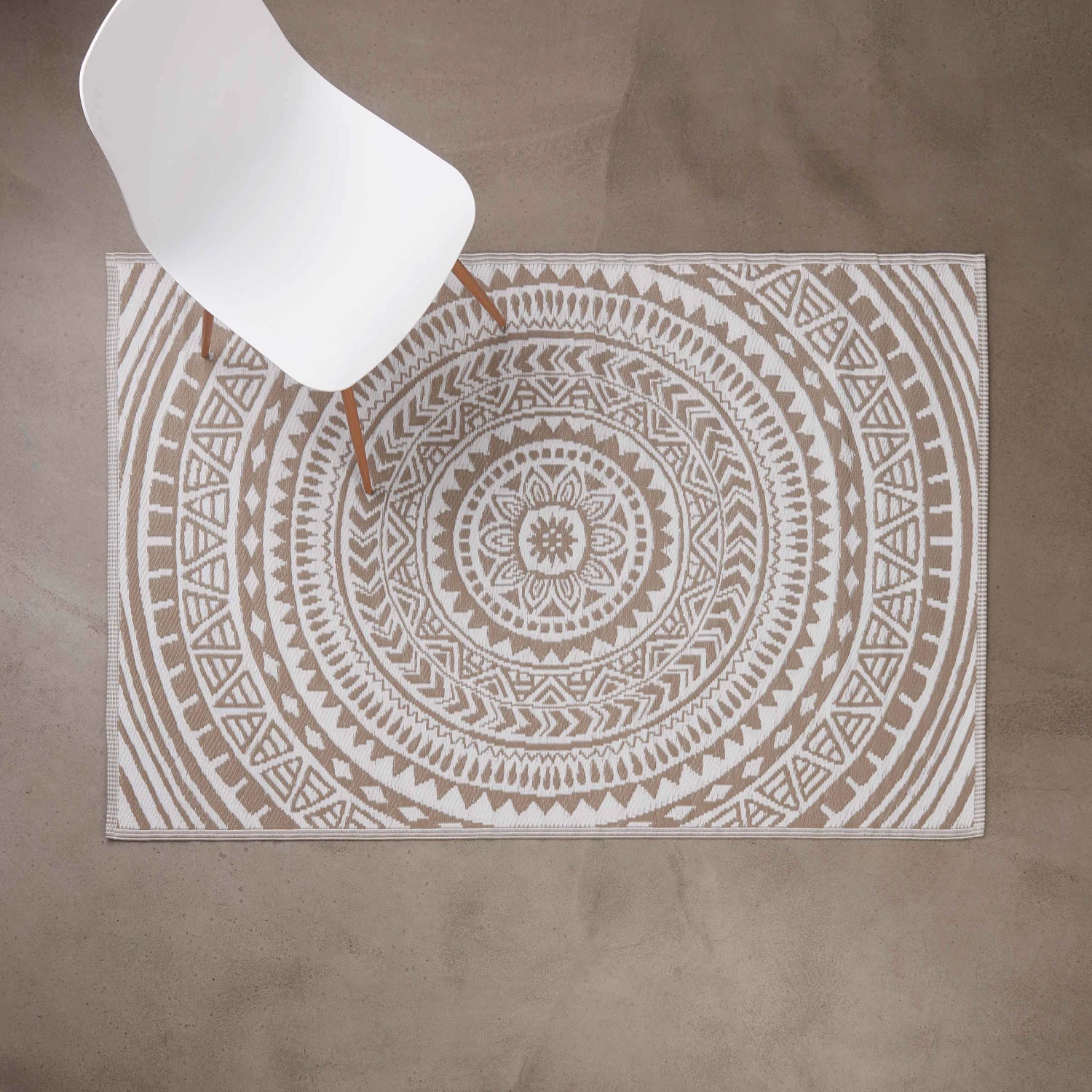 In- & Outdoor-Teppich Circles L 180 X B 118cm COLOUR CLASH In Beige 10 In- & Outdoor-Teppich Circles L 180 X B 118cm COLOUR CLASH In Beige – Bild 8