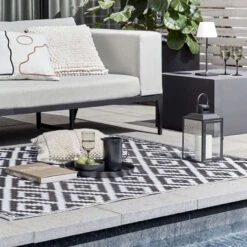 In- & Outdoor-Teppich Ethno/Rauten L 200 X B 150cm COLOUR CLASH In Schwarz-Weiß -Butlers butlers in and outdoor teppich ethno rauten l 200 x b 150cm colour clash in schwarz weiss 1